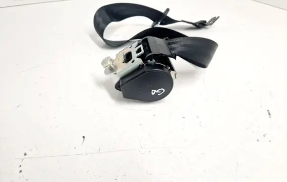 Audi A3 S3 8V Rear seatbelt 8V3857805 097368519 990N