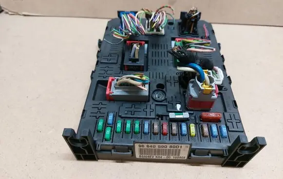 Citroen C5 Comfort/convenience module 966405908001 160908 BSI04EV