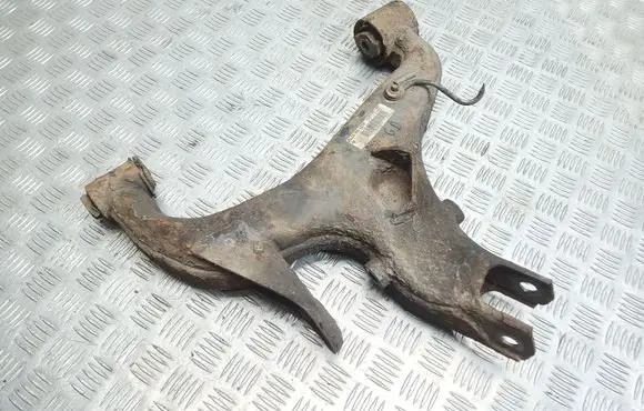 Land Rover Discovery 3 - LR3 Rear upper control arm/wishbone