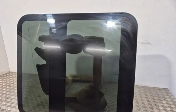 Infiniti QX60 L50 Sunroof glass 