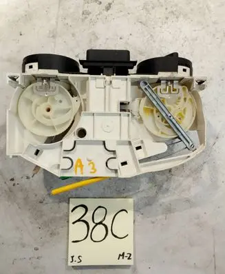 Audi A3 S3 8P Climate control unit 8L0819045A