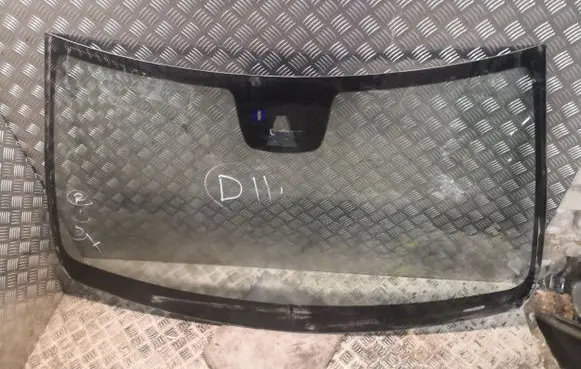 Mercedes-Benz C W204 Front windscreen/windshield window 2076702701 A2076702701