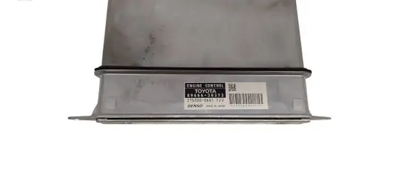 Lexus GS 300 350 430 450H Engine control unit/module 8966630373 2753000651