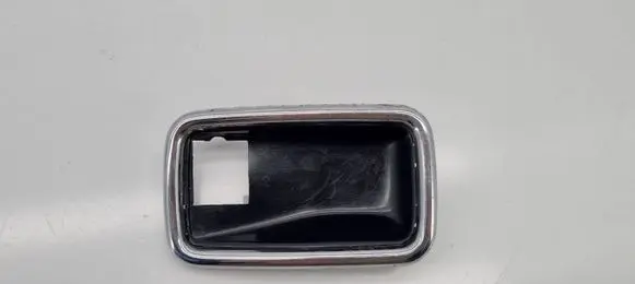 Mercedes-Benz COMPAKT W115 Front door handle cover 1087660611
