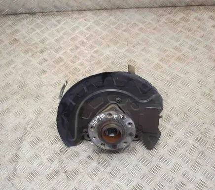 Audi A3 S3 8V Front wheel hub