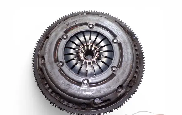 Skoda Octavia Mk3 (5E) Clutch set kit 04E141025 03F105273