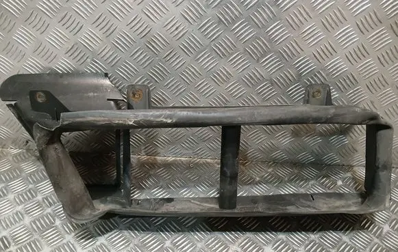 Ford Focus Intercooler air guide/duct channel BM518314C D2L4A