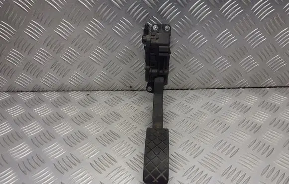 Skoda Fabia Mk1 (6Y) Accelerator throttle pedal 6Q1721503C