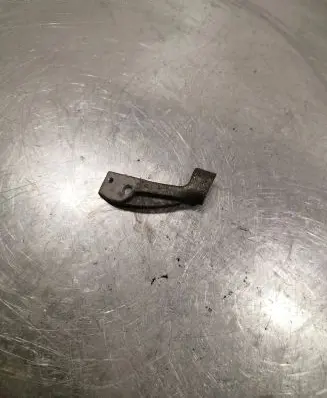 Toyota Yaris Engine mounting bracket