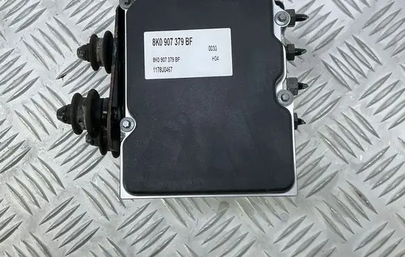 Audi A5 8T 8F ABS Pump 8K0907379BF 8K0614517ED