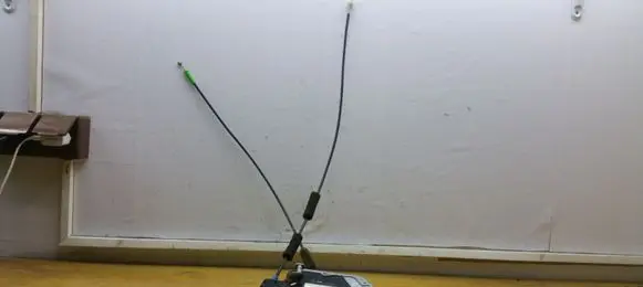 Toyota Avensis T270 Rear door lock A046693 9D0918