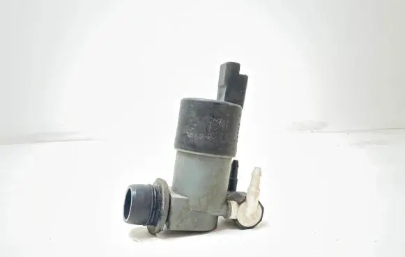 Nissan Qashqai Windscreen/windshield washer pump 9641553880 9641553980