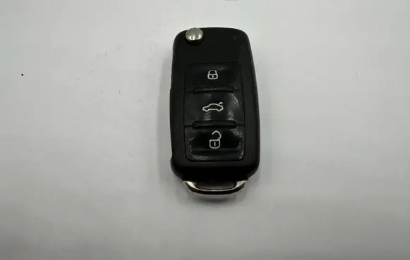 Volkswagen Caddy Ignition key/card 5K0837202Q 5FA01018001 2010D35924