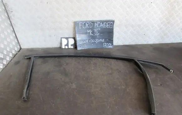 Ford Mondeo MK IV Front door rubber seal 7S71A21510