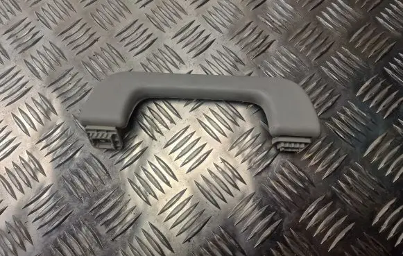 Volkswagen Amarok Front interior roof grab handle 8R0857607