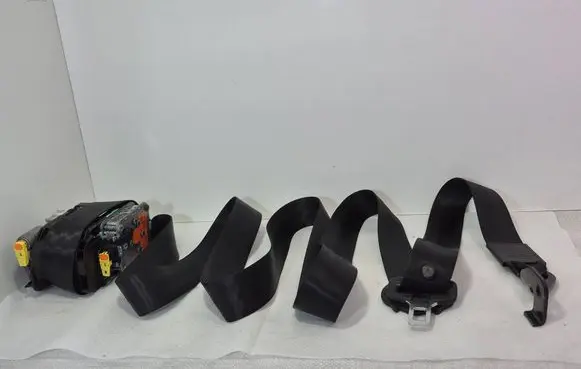 Audi Q5 SQ5 Front seatbelt 8R1857705J 425399048 0718eau19v