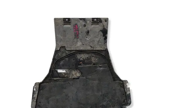 Renault Megane III Engine splash shield/under tray 