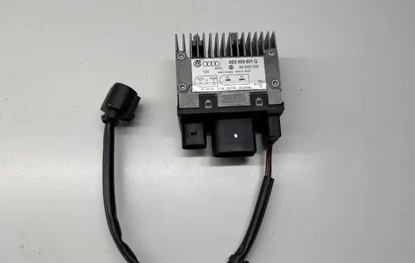Audi A4 Allroad Coolant fan relay 8E0959501Q 898093000