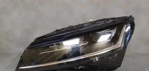 Headlight/headlamp
