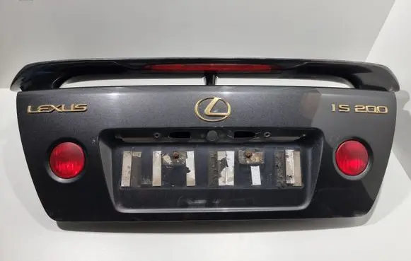 Lexus IS 200-300 Tailgate/trunk/boot lid 6440153022