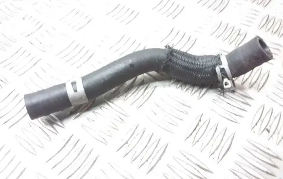 Toyota Prius+ (ZVW40) Engine coolant pipe/hose