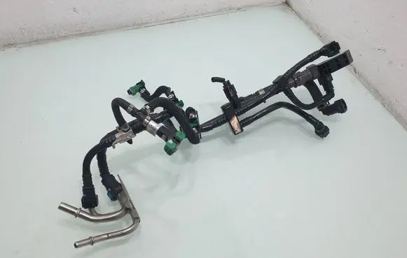 KIA Ceed Fuel injector supply line/pipe 314552U001