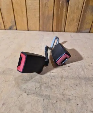 Audi A3 S3 8P Rear seatbelt buckle 8P0857739B01C