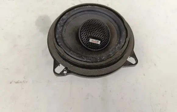 BMW 1 F20 F21 Parcel shelf speaker 