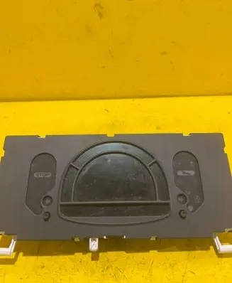 Renault Modus Speedometer (instrument cluster) P8200418021