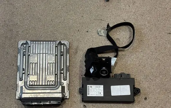 BMW X6 E71 Engine ECU kit and lock set 7608712 8603842 9177973