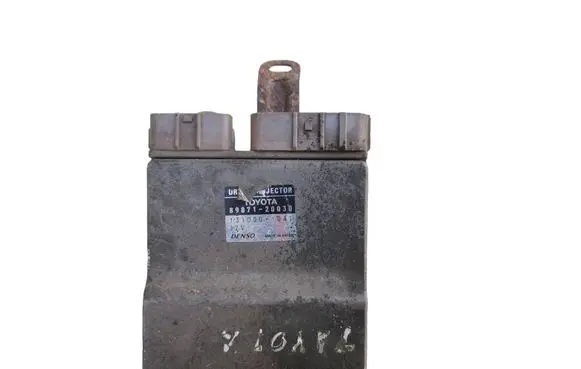 Toyota Corolla Verso E121 Fuel injection control unit/module 8987120030 1310001041