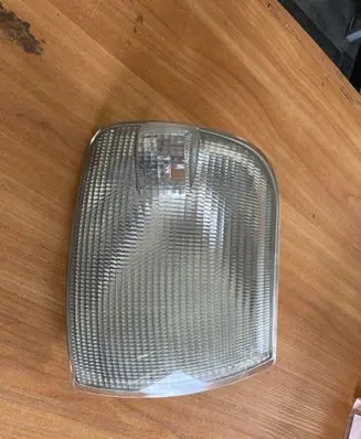 Volkswagen Transporter - Caravelle T4 Front indicator light