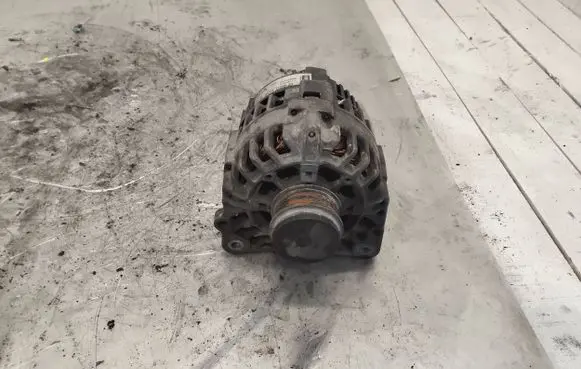 Volkswagen PASSAT B5.5 Generator/alternator 028903029D SG9B017 2542239B