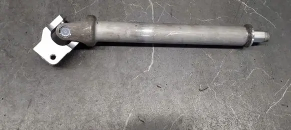 BMW XM Steering wheel axle 6871959