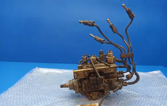 Mazda Premacy Fuel injection high pressure pump RF4F13800 VE411E2200RND502 09650050207
