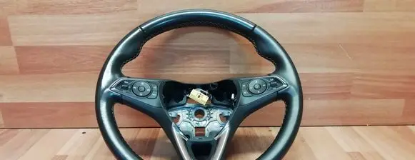 Opel Insignia B Steering wheel 39222508 YR00102180 34348731A