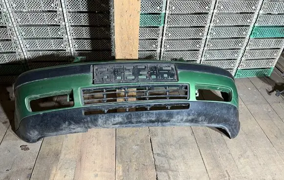 Volkswagen Golf IV Front bumper 1J0807217C 1155D3189 1J0807221