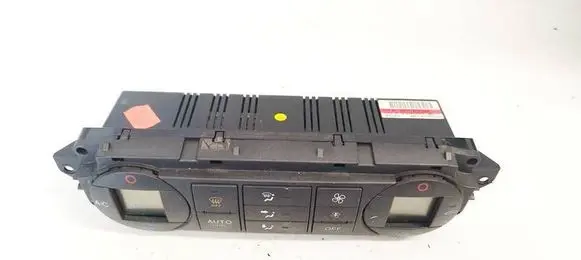 Ford Focus C-MAX Climate control unit 3M5T18C612AH