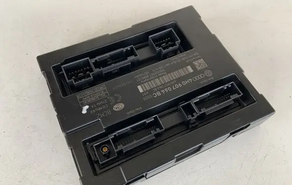 Audi A7 S7 4G Comfort/convenience module 4H0907064BC