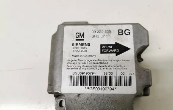 Opel Zafira A Airbag control unit/module 09229303 5WK42926 BGS09190794