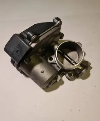 Audi A4 S4 B8 8K Throttle valve 04L131501B A2C80831400