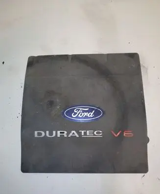 Ford Mondeo Mk III Engine cover (trim) 1S716A949BA