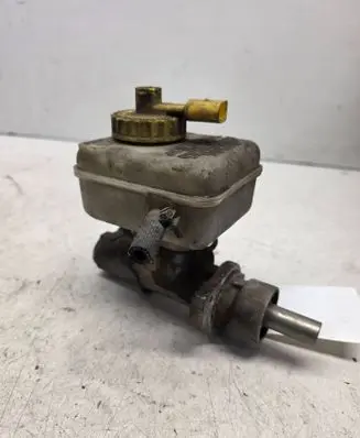Volkswagen Golf IV Master brake cylinder 21027099