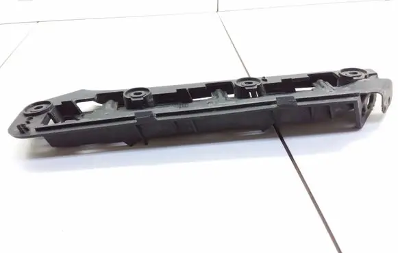 Volkswagen Touran I Front bumper mounting bracket 13405 1T0807050