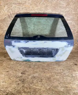 Mercedes-Benz C W203 Tailgate/trunk/boot lid