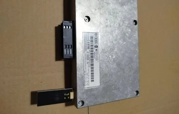 Audi A3 S3 8P Bluetooth control unit module 8P0862335N
