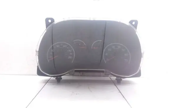 Speedometer (instrument cluster)