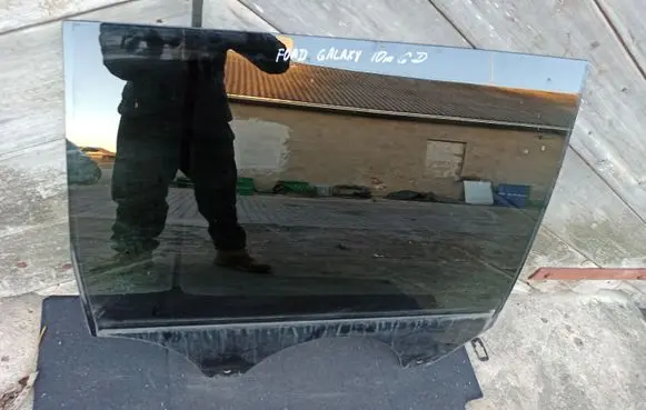 Ford Galaxy Rear door window glass