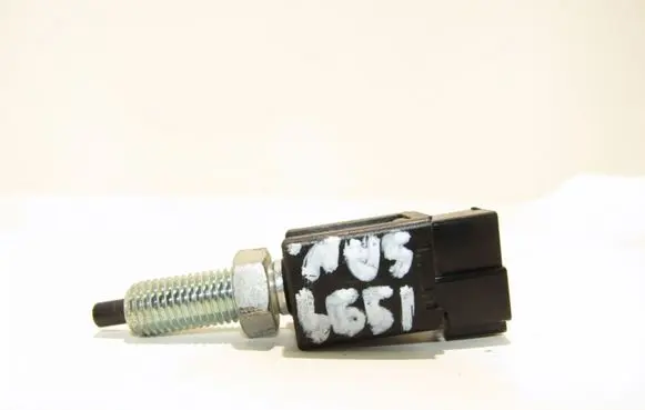 Clutch pedal sensor