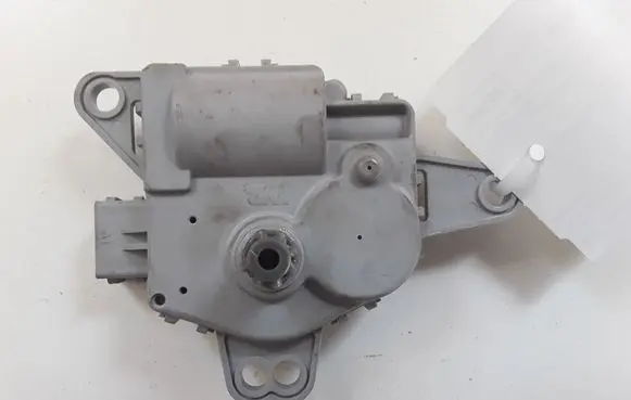 Hyundai Ioniq Air flap motor/actuator D266CWFAA01